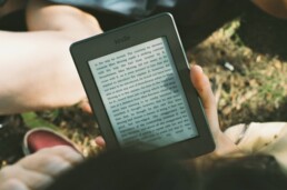 4. Image of a black kindle reader that could be used to read ebooks you can offer a website visitor to convert visitors.